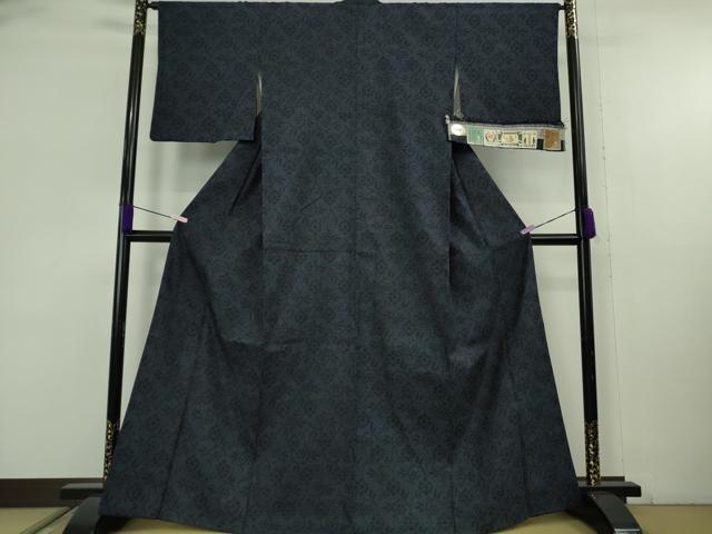 平和屋本店●極上 本場結城紬 重要無形文化財 100亀甲 笹蔓緞子 証紙付き 逸品 DZAB9208kh6