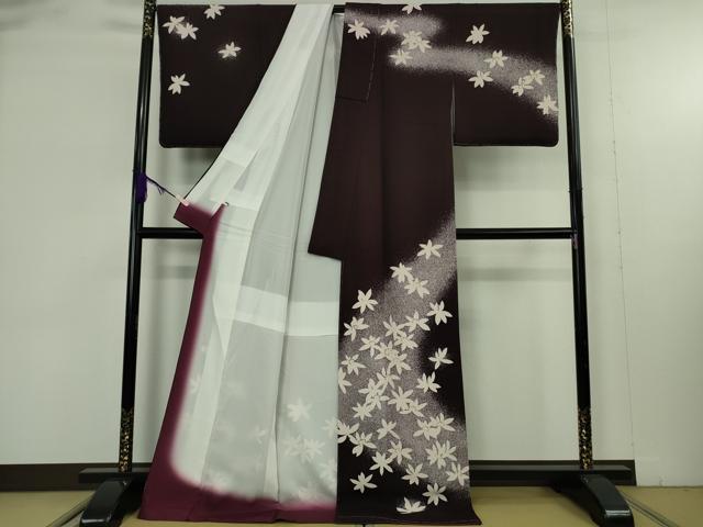 平和屋本店●極上 京友禅作家 山科春宣 訪問着 舞花文 たたき染め 濃い似せ紫色地 ロング丈 逸品 未使用 DZAB9407kh6