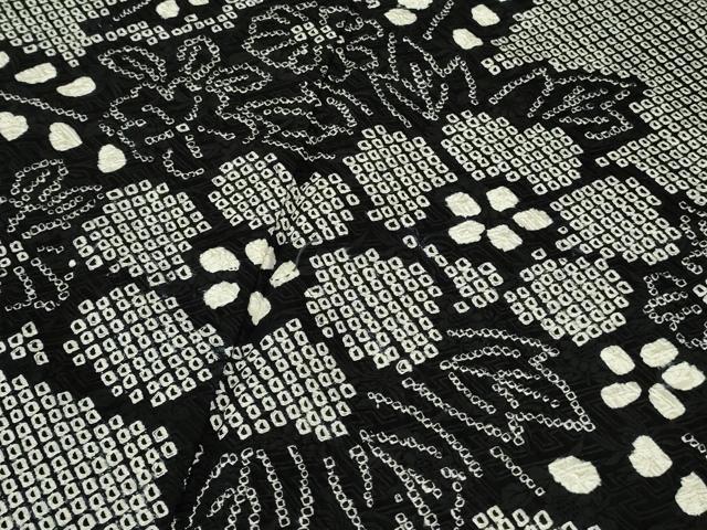平和屋本店●極上 振袖 総絞り 草花文 黒×白 逸品 DZAB9460kh6