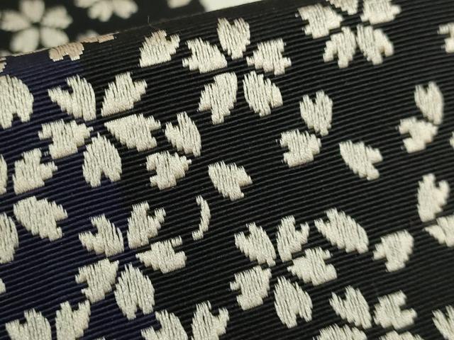 平和屋着物●極上 本場筑前博多織 両面 半幅帯 舞桜 間道 森博多織 証紙付き 逸品 未使用 DZAB9621kh6