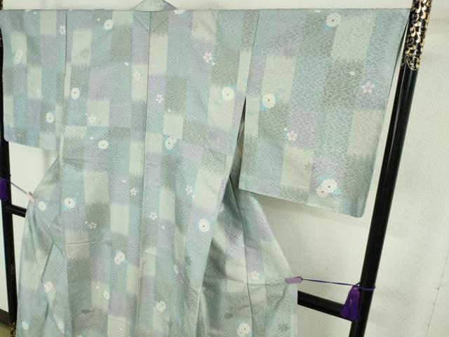 平和屋本店▽極上 創業200年・7代目永治屋清左衛門 小紋 単衣 お召地 市松菊楓桜文 銀糸 逸品 DZAB9731kh6