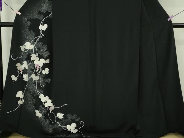 平和屋本店●極上 訪問着 手刺繍 葡萄蔦の葉文 黒地 鬼しぼ縮緬 金糸 逸品 DZAB9738kh6