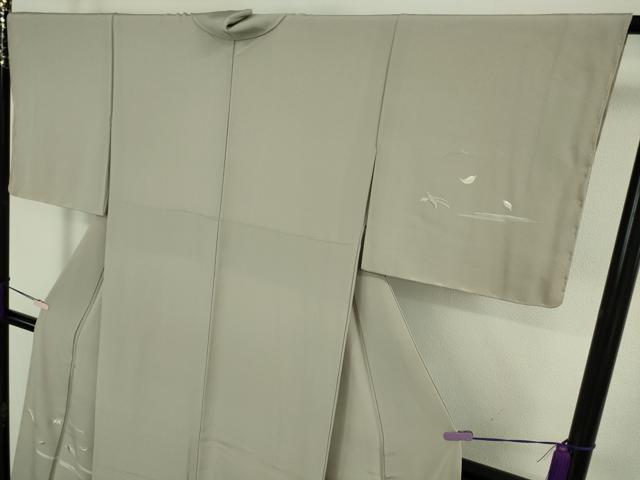 平和屋着物●極上 千家十色塗師十三代 中村宗哲 雪間乃草 訪問着 総刺繍 吹寄せ花文 白橡色地 金糸 逸品 未使用 DZAB9948kh6