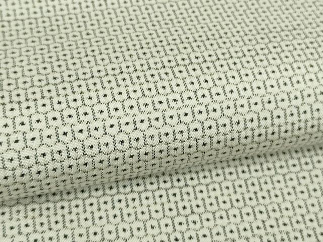 平和屋本店●極上 本場大島紬 白大島 100亀甲 総詰め 反端付き 逸品 未使用 DZAC0275kh6