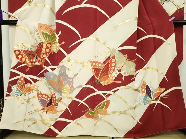 平和屋本店●極上 創業460年・千總 振袖 駒刺繍 舞蝶芝文 金彩 銀通し地 高島屋扱い 逸品 未使用 DZAC0333kh6