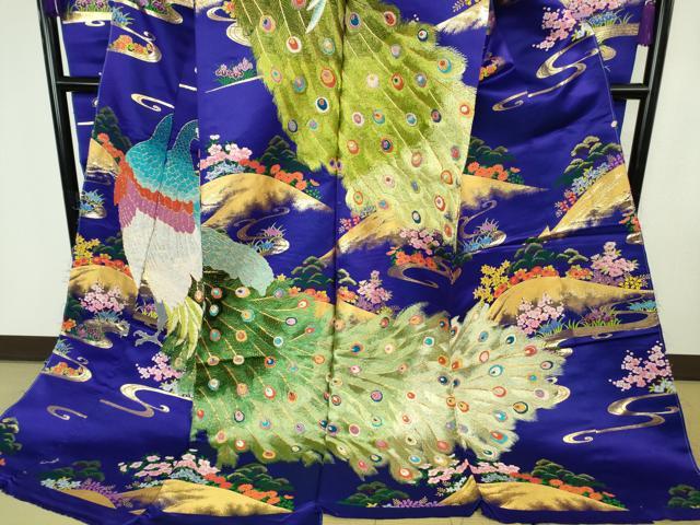 平和屋本店●極上 中国三大刺繍 相良刺繍 総刺繍 色打掛 和装 婚礼 結婚式 花嫁 駒刺繍 孔雀花文 金糸 仮絵羽 逸品 未使用 DZAC0376kh6