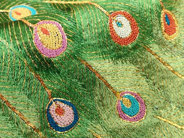 平和屋本店●極上 中国三大刺繍 相良刺繍 総刺繍 色打掛 和装 婚礼 結婚式 花嫁 駒刺繍 孔雀花文 金糸 仮絵羽 逸品 未使用 DZAC0376kh6