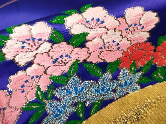 平和屋本店●極上 中国三大刺繍 相良刺繍 総刺繍 色打掛 和装 婚礼 結婚式 花嫁 駒刺繍 孔雀花文 金糸 仮絵羽 逸品 未使用 DZAC0376kh6