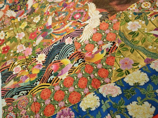 平和屋本店●最高級 中国三大刺繍 相良刺繍 駒刺繍 総手刺繍 色打掛 和装 婚礼 結婚式 花嫁 吉祥花鳥文 金彩 逸品 DZAC0380kh6