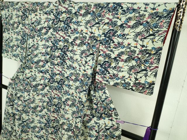 平和屋本店●極上 本場琉球紅型 小紋 紬地 風景花文 逸品 DZAC0522kh6