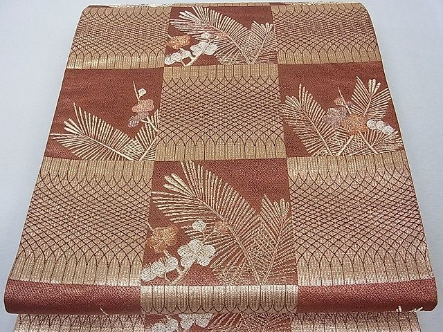 平和屋着物■六通柄袋帯 市松枝梅松葉文 金糸 逸品 hy6408