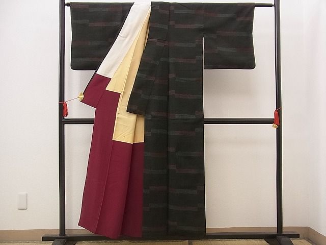 平和屋着物■上質な紬 横段文 逸品 n-jx0850