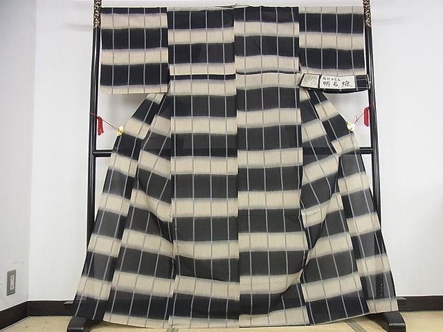 平和屋本店■極上 夏物 明石縮 横段文 証紙付き 正絹 逸品 未使用 KAAA1133kk4 - 平和屋
