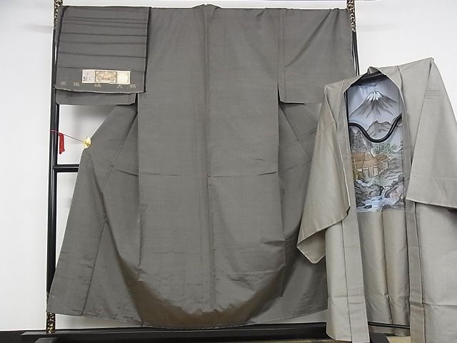 平和屋本店■極上 男性 本場縞大島紬 アンサンブル 格子 黒橡色×江戸鼠色 証紙付き 正絹 逸品 未使用 KAAA1277kk4 - 平和屋