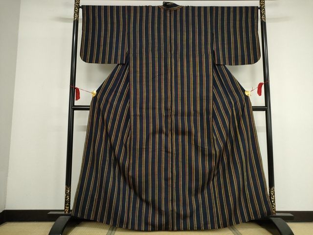 平和屋本店■極上 浦野理一 紬 縞 胴抜き仕立て 正絹 逸品 KAAA1775kk5 - 平和屋