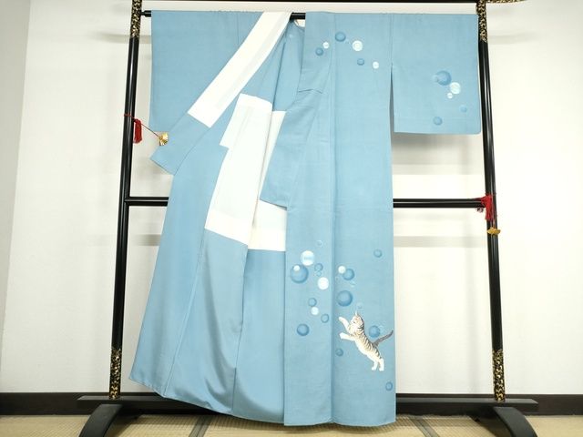 平和屋本店■極上 本加賀友禅作家 石田巳代治 小千谷紬 訪問着 希少柄 遊ぶ猫 証紙付き 背抜き仕立て 逸品 KAAA1780kk5 - 平和屋