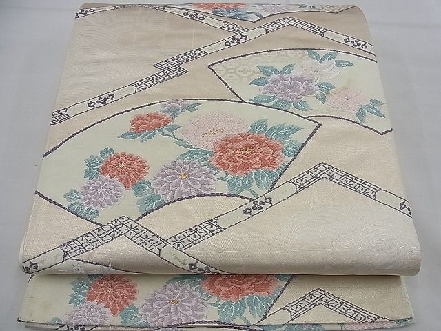 平和屋着物■六通柄袋帯 地紙草花文 金糸 逸品 n-ea0398