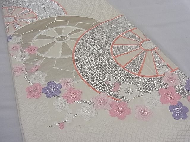 平和屋着物■六通柄袋帯 唐織 源氏車梅花文 銀糸 逸品 n-mz6420