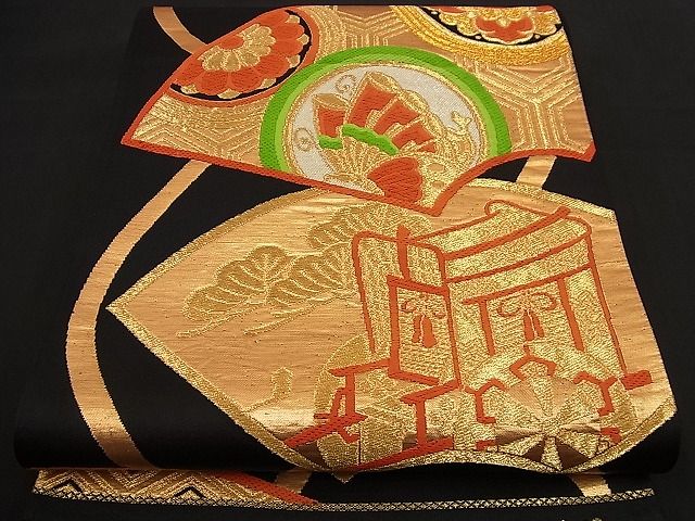 平和屋着物■六通柄袋帯 唐織 地紙御所車花蝶文 黒地 金糸 逸品 n-nr0144