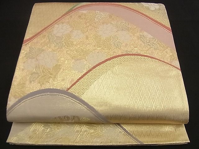 平和屋着物■六通柄袋帯 唐織 重ね山吉祥花文 金糸 逸品 n-qw0085