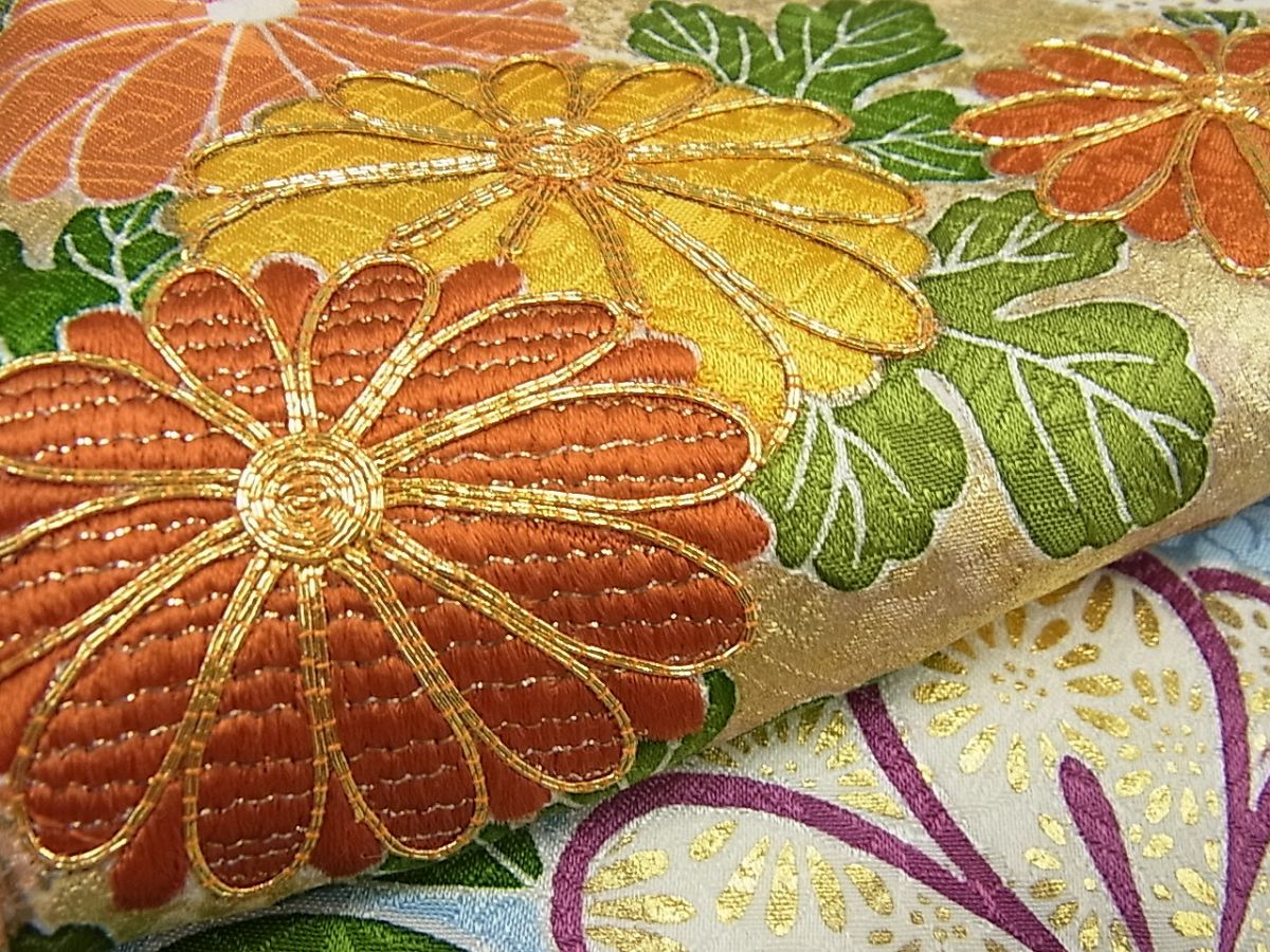 期間限定セール20%off●極上 創業460年・千總 振袖 駒刺繍 吉祥花文 金彩 反端付き 逸品3s1160