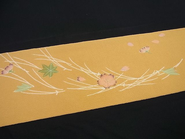 平和屋本店●極上 京都祇園の老舗 ぎをん齋藤 九寸名古屋帯 桜に楓 金彩 黄土色地 逸品 未使用3s1277