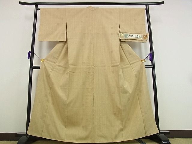 平和屋本店●極上 本場結城紬 重要無形文化財 地機 十字文 利休茶色地 証紙付き 逸品 未使用s7405