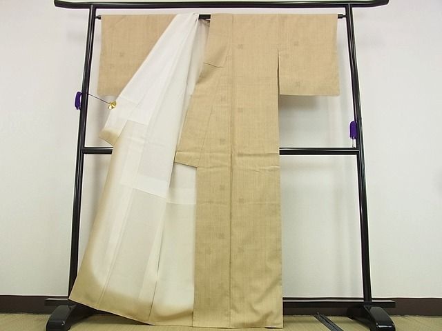 平和屋本店●極上 本場結城紬 重要無形文化財 地機 十字文 利休茶色地 証紙付き 逸品 未使用s7405