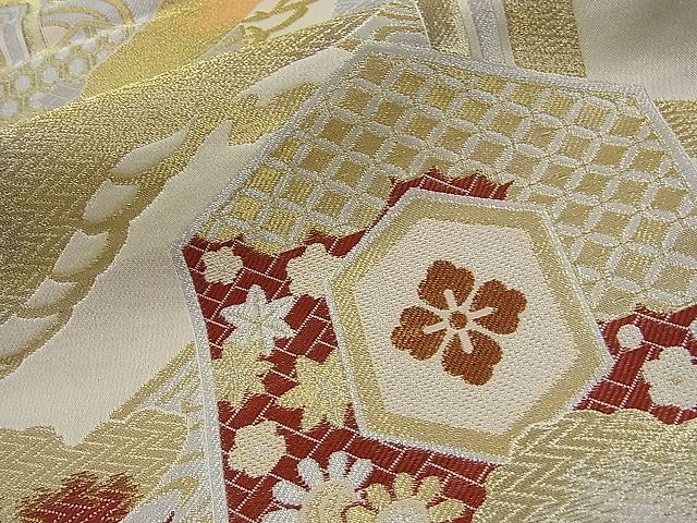 平和屋着物■六通柄袋帯 唐織 笠松花菱亀甲文 金銀糸 n-sa1682