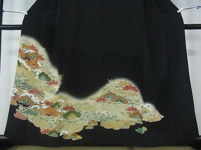 平和屋着物■豪華黒留袖 駒刺繍 風景笹竹松文 暈し染め 金彩 逸品 sf0636