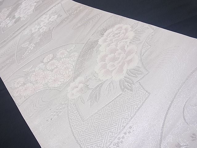 平和屋着物■六通柄袋帯 唐織 地紙草花文 銀糸 逸品 n-vz0368