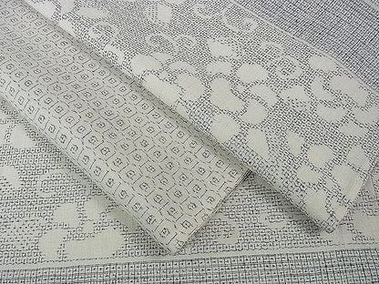 平和屋本店■極上　本場結城紬　重要無形文化財　単衣　100亀甲　花唐草横段文　逸品　未使用　DZAA0605kh4 - 平和屋