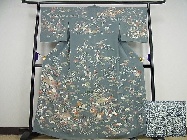 平和屋本店■希少　京都老舗　名門「千總」　訪問着　松坂屋　染織名作展　刺繍　松皮菱風景花蝶文　金彩　鬼しぼ縮緬　逸品　未使用3s1870