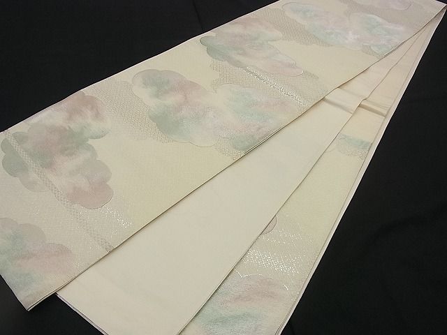 平和屋着物■六通柄袋帯 吉祥雲取り文 銀糸 逸品 n-rv0039