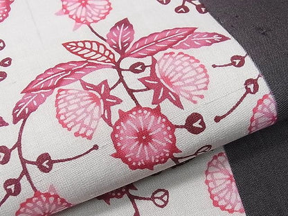 平和屋本店●極上　希少　玉那覇清　清布びんがた　琉球紅型　琉藍　九寸名古屋帯　草花間道　やまと誂製　証紙付　3s30439