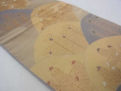 平和屋着物■六通柄袋帯 おとづれ 重ね山花松文 金糸 逸品 ar5560