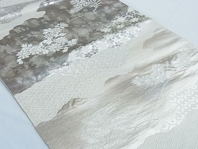 平和屋着物■六通柄袋帯 霞取り草花文 銀糸 正絹 逸品 B-fw0516