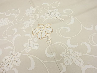 平和屋本店●極上 きもの志麻 岩下志麻ブランド 訪問着 駒刺繍 葡萄唐草文 金彩 白橡色地 パールトーン加工 逸品3s20967