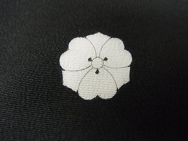 平和屋本店●極上　人間国宝・羽田登喜男　黒留袖　鴛鴦　九羽　金彩　着丈165.5cm　裄丈66cm　正絹　逸品　3kk3945