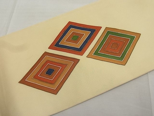 平和屋着物■塩瀬　九寸名古屋帯　駒刺繍　松皮菱　金彩　逸品　n-ar4108