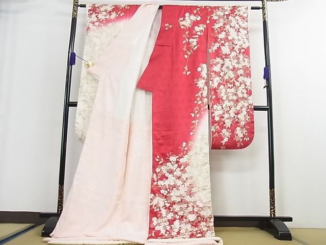 平和屋本店●希少　お引きずり　引振袖・長襦袢(袷)セット　総手刺繍　枝垂れ桜　暈し染め　金糸　逸品　3kh1919