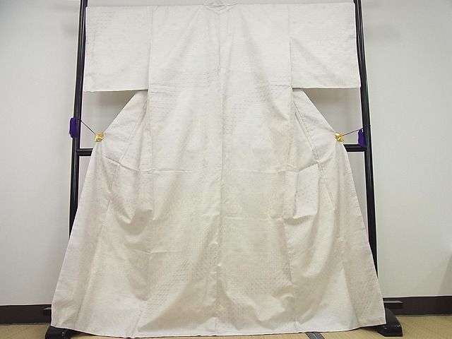 平和屋本店●極上 本場縞大島紬 白大島 総刺繍 大島絹織物謹製 道長吉祥花文 やまと金ラベル 証紙付き 逸品 未使用 CZAA1544s5