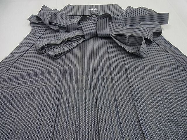 平和屋本店■極上　男性　人間国宝　甲田綏郎　精好仙台平　馬乗り袴　縞　逸品4s196