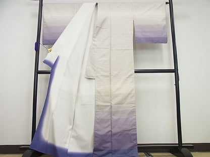 平和屋本店■極上　都喜ヱ門　本場大島紬　白大島　藤絹織物謹製　９マルキ　霞文　証紙付き　逸品4s306