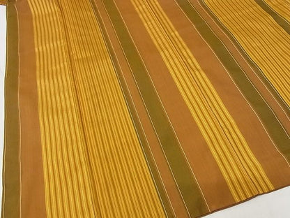 平和屋本店●極上 本場黄八丈 平織 紬 縞 証紙付き 西條 着丈156cm 裄丈66.5cm 正絹 逸品 4kk0237