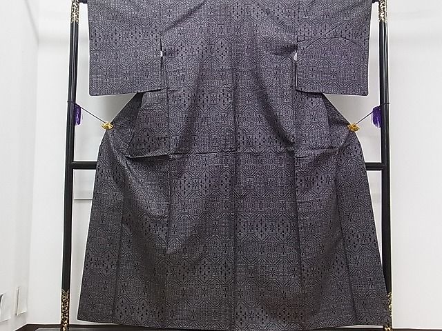 平和屋着物●本場大島紬 7マルキ 蜀江吉祥文 逸品 ch6726