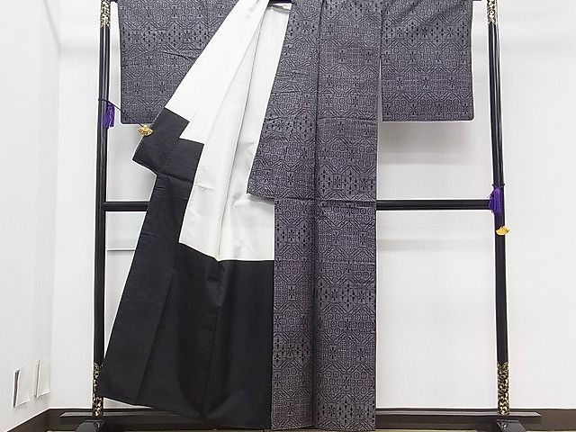 平和屋着物●本場大島紬 7マルキ 蜀江吉祥文 逸品 ch6726