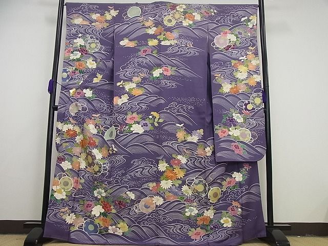 平和屋本店●極上　創業460年・千總　誰が袖好み　振袖　駒刺繍　鼓流水花文　金彩　高島屋扱い　逸品4s581