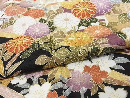 平和屋本店●極上 訪問着 駒刺繍 吉祥花文 黒地 金彩 正絹 逸品 未使用 KAAA0643kk4