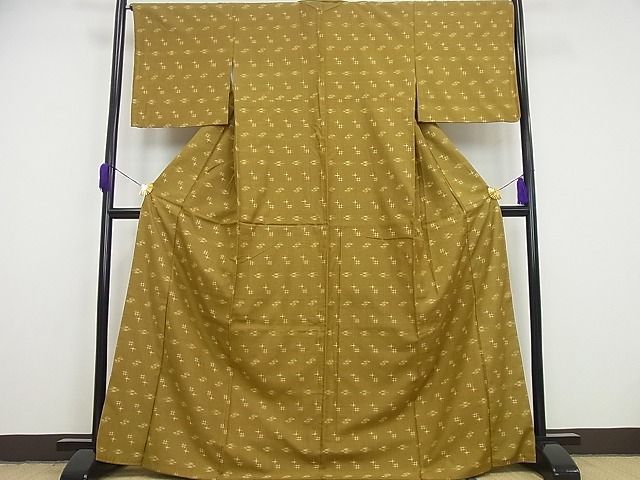 平和屋本店●極上 国指定重要無形文化財 本場久米島紬 宮里富士江作 手織 証紙付き 逸品4s722